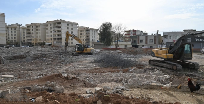 Nusaybin’de 12 derslikli Seyit Mehmet Nezir Bilgin İlkokulu’nun temel kazma çalışmaları başladı