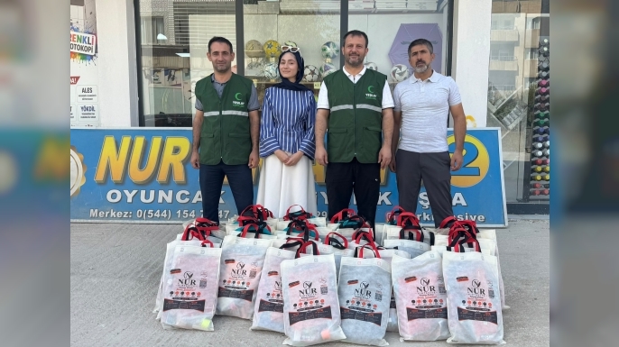 Yeşilay Nusaybin'den öğrencilerin yüzünü güldüren anlamlı destek