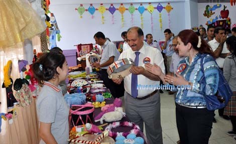 Kemal Gözü Kız Teknik ve Meslek Lisesinde yıl sonu sergisi