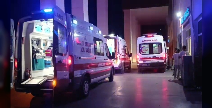 Nusaybin'de parkta oturan kadının başına mermi isabet etti: Ağır yaralı